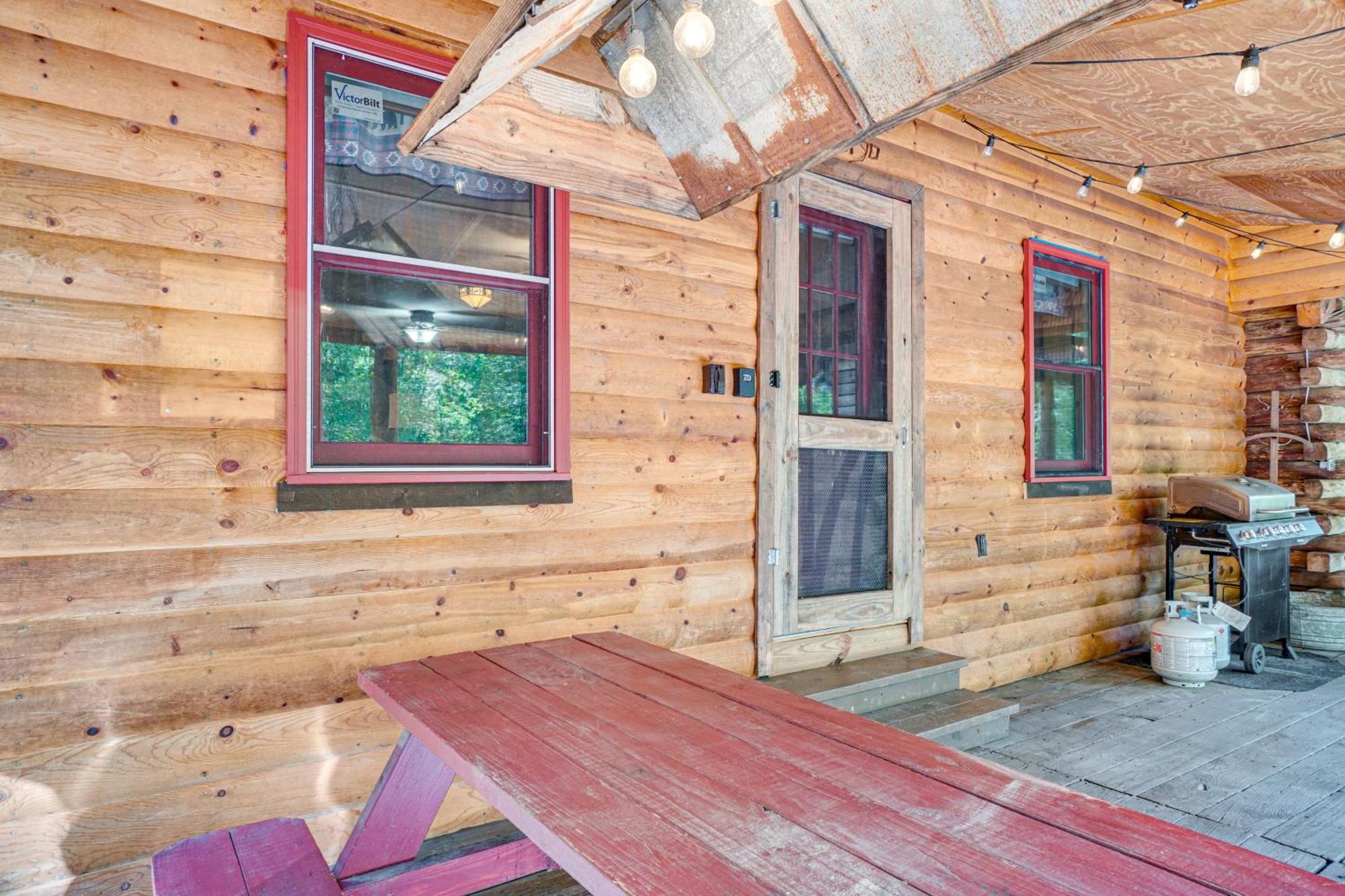 Вілла North Georgia Mtn Escape With Hot Tub And Games! Sautee Nacoochee Екстер'єр фото