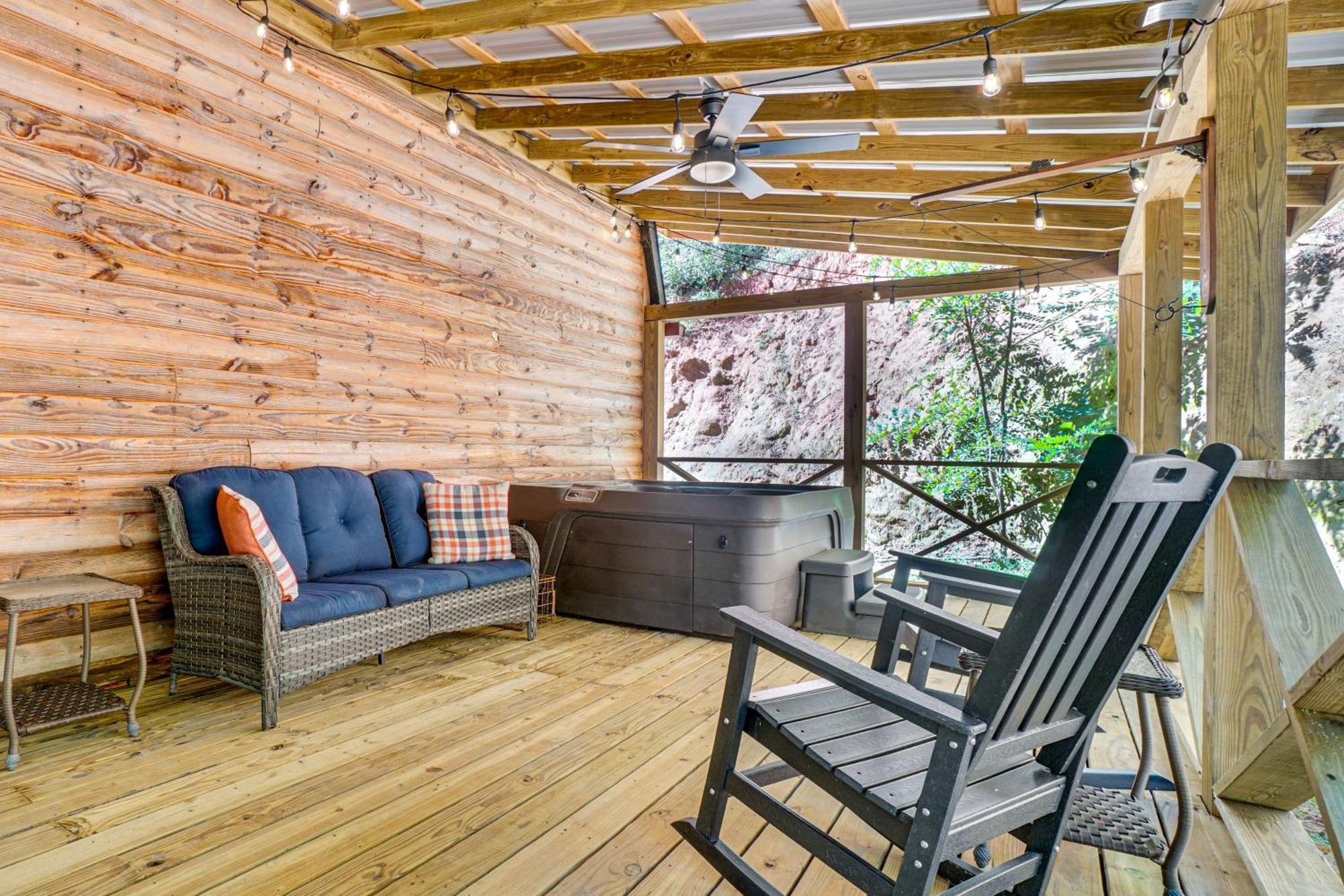 Вілла North Georgia Mtn Escape With Hot Tub And Games! Sautee Nacoochee Екстер'єр фото