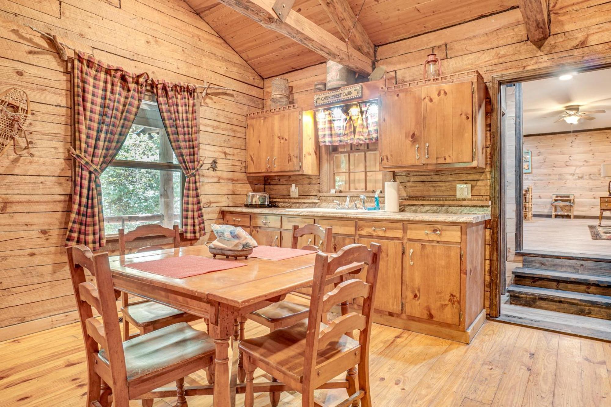 Вілла North Georgia Mtn Escape With Hot Tub And Games! Sautee Nacoochee Екстер'єр фото